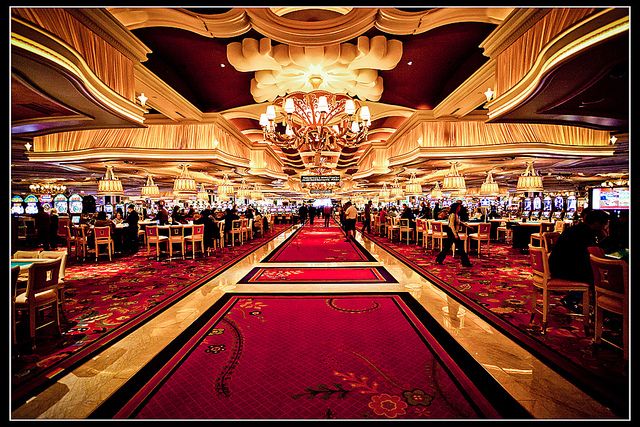 Roobet Crypto آن لائن کیسینو میں اصل گیمز